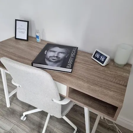 Spacious Curragh 2-bed With Own Entrance Brownstown