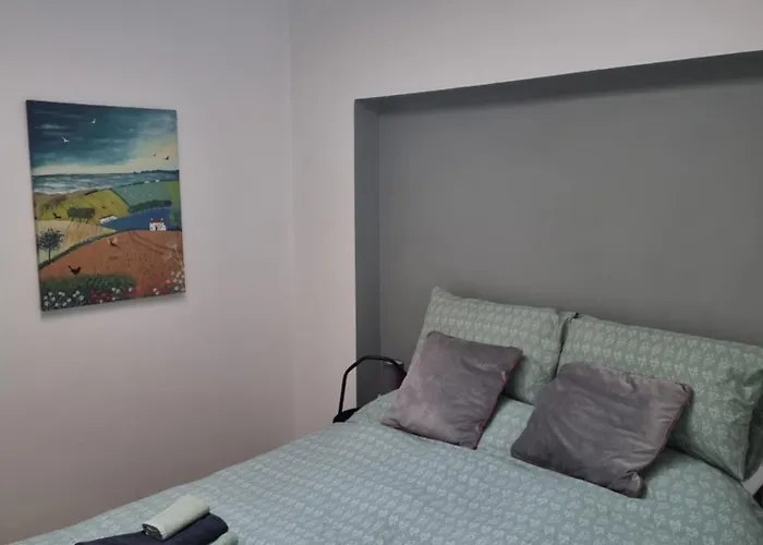 Spacious Curragh 2-bed With Own Entrance