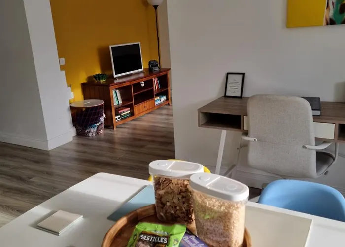 Apartamento Spacious Curragh 2-bed With Own Entrance Brownstown