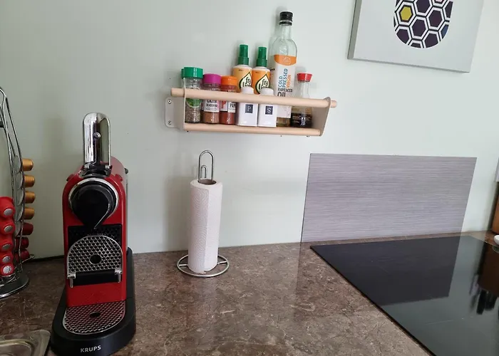 Spacious Curragh 2-bed With Own Entrance * Brownstown